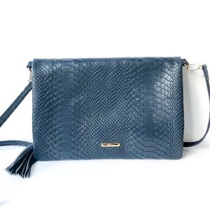 GiGi New York Navy Blue Bag